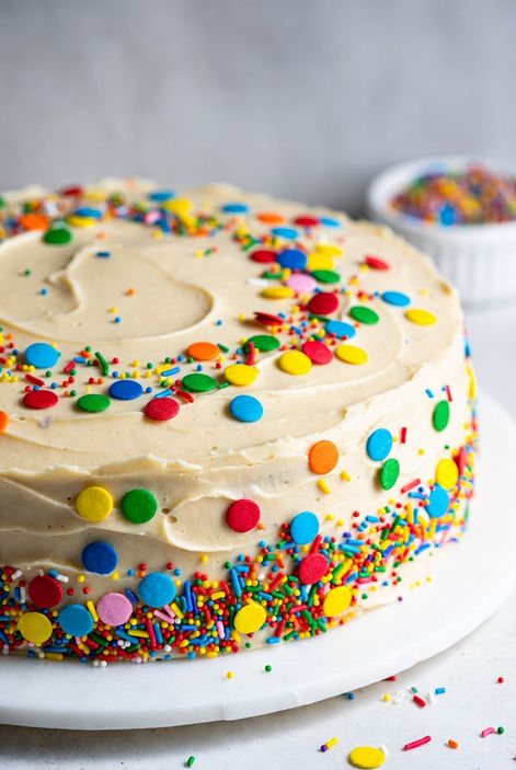 Pastel de Cumpleaños Vainilla Pastel de Cumpleaños Vainilla para molde de silicona Frygarra
