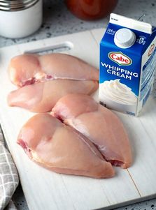 pechuga y nata para la recete pollo en salsa cremosa